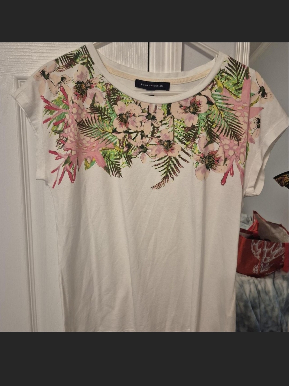 Tommy Hilfiger White Floral-Embellished Short Sleeve Tee